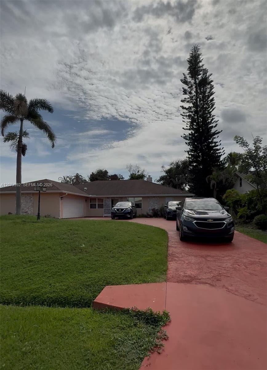 1457 SE Ladner St, Port St. Lucie, FL 34983