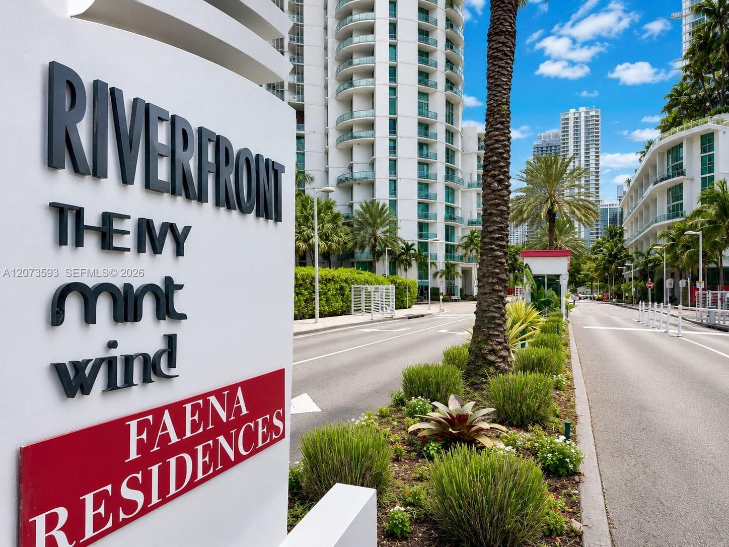 350 S Miami Ave # 2215, Miami, FL 33130