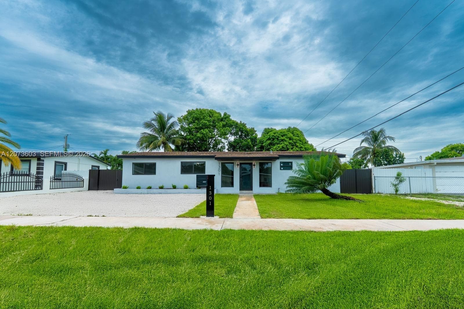 1301 NW 176th Ter, Miami Gardens, FL 33169