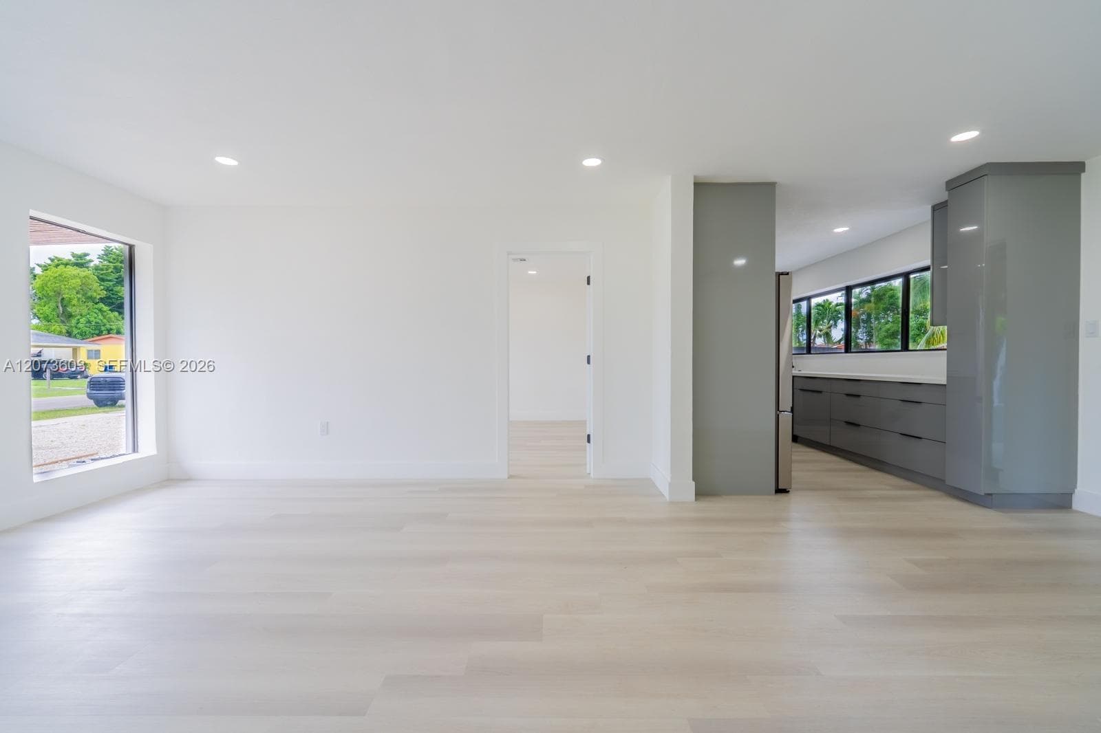 1301 NW 176th Ter, Miami Gardens, FL 33169 — zdjęcie 5