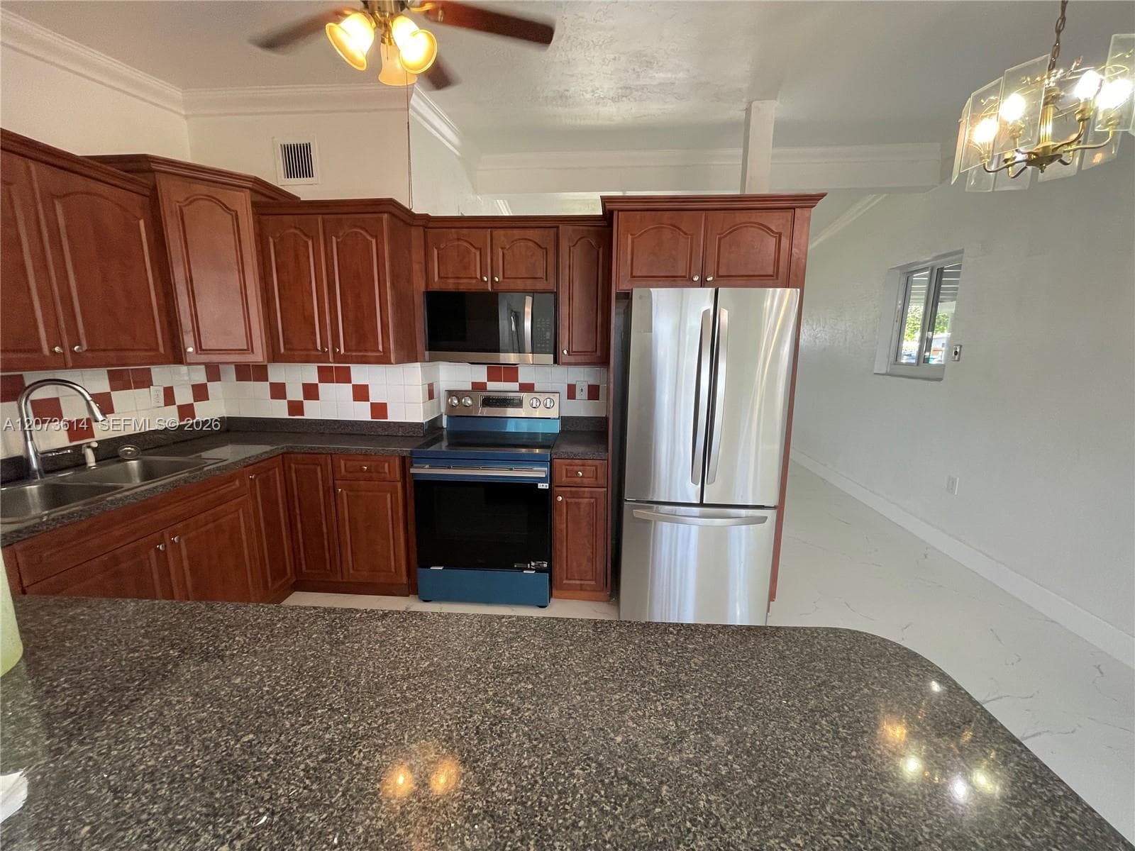 3731 SW 32nd Ave, West Park, FL 33023 — zdjęcie 5