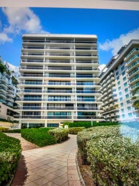 9455 Collins Ave # 1102, Surfside, FL 33154 — zdjęcie 3