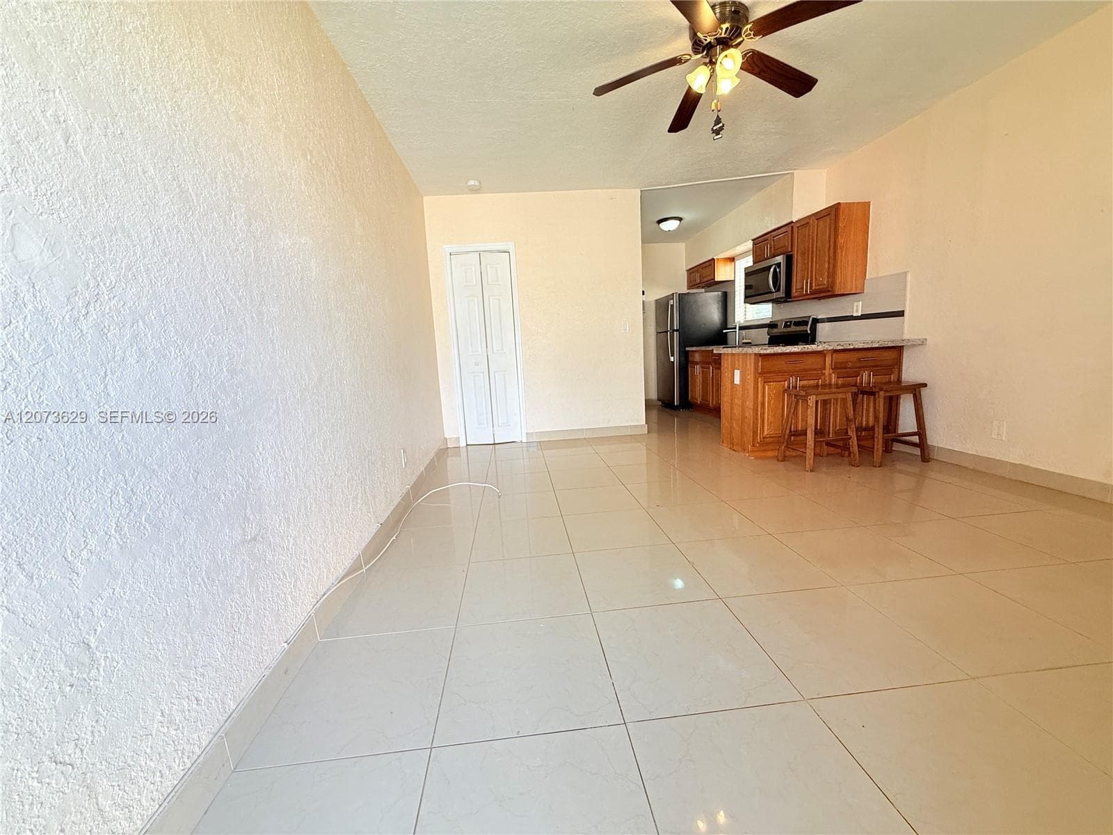 326 NE 6th St # 3, Hallandale Beach, FL 33009 — zdjęcie 5