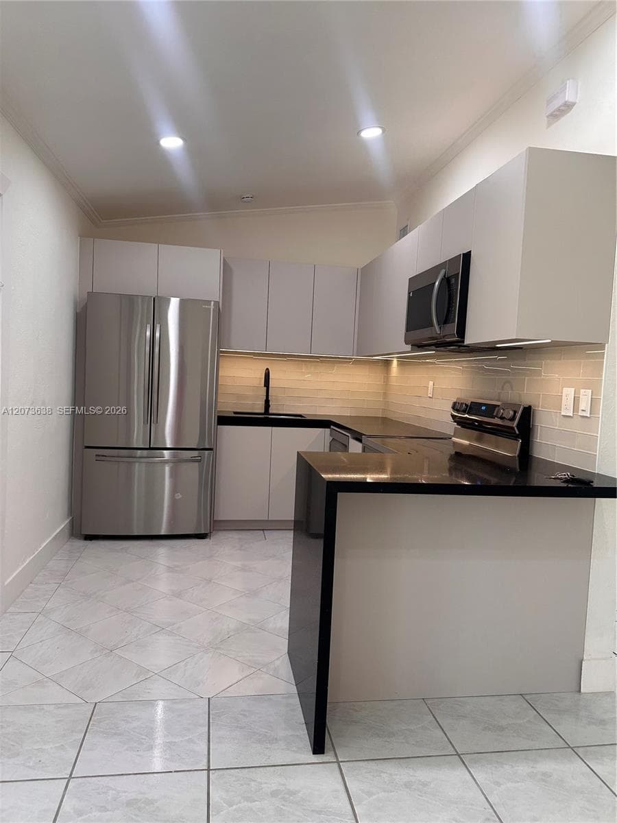 17521 NE 4th Ave, Miami, FL 33162 — zdjęcie 3