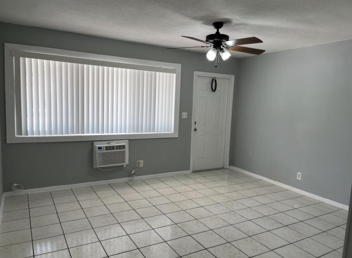 1241 SE 3RD Street # 1-4, Deerfield Beach, FL 33441 — zdjęcie 2
