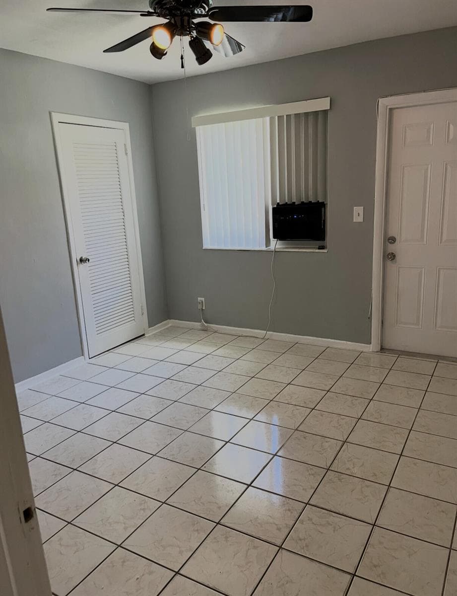 1241 SE 3RD Street # 1-4, Deerfield Beach, FL 33441 — zdjęcie 3
