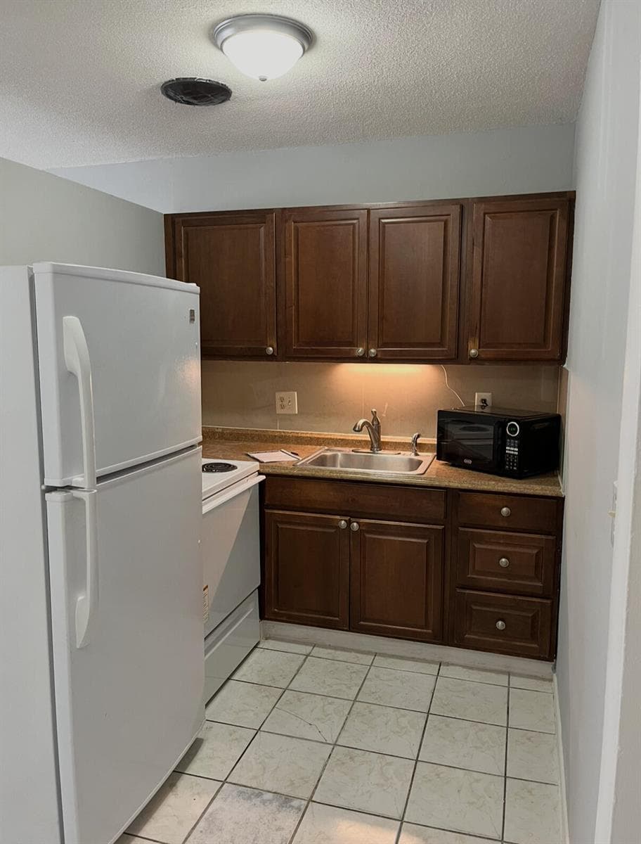 1241 SE 3RD Street # 1-4, Deerfield Beach, FL 33441 — zdjęcie 4