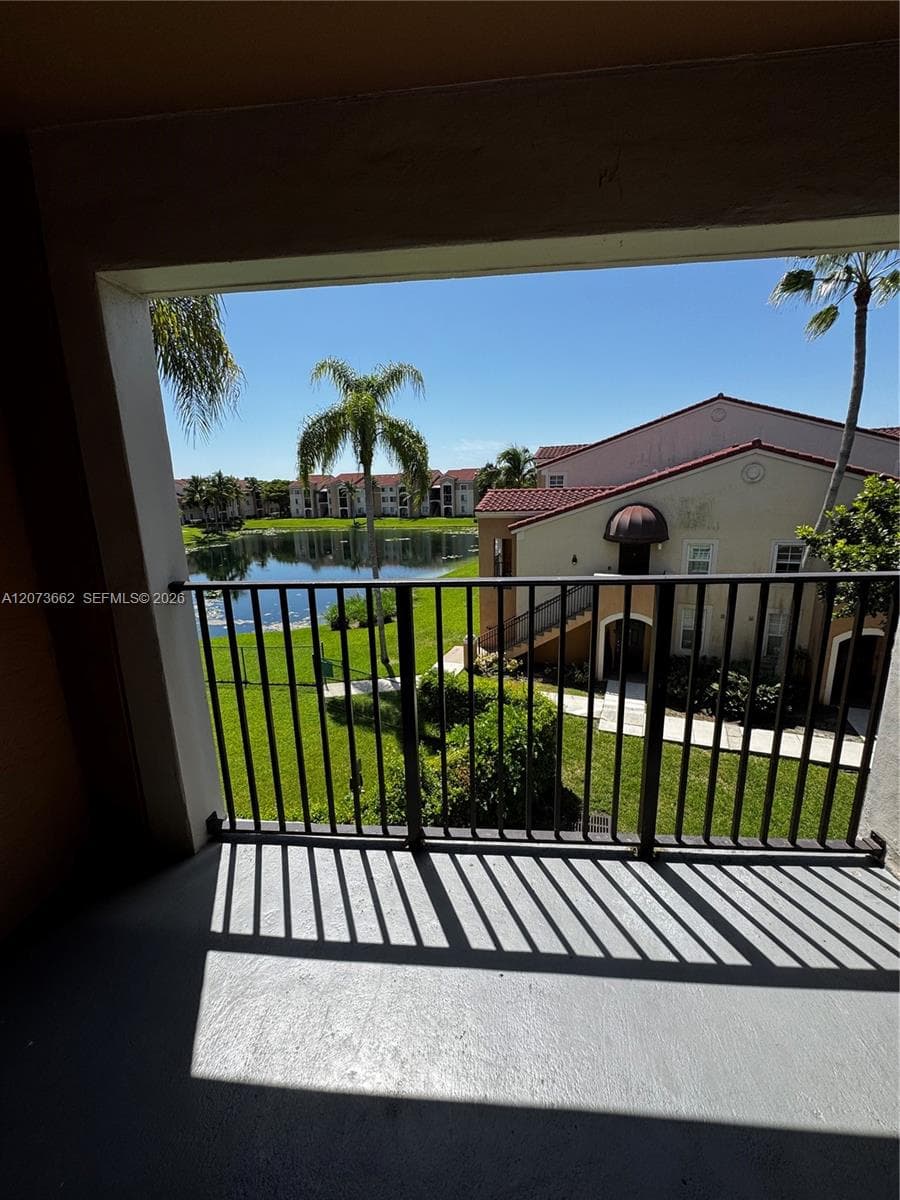 2173 Renaissance Blvd # 306, Miramar, FL 33025 — zdjęcie 2