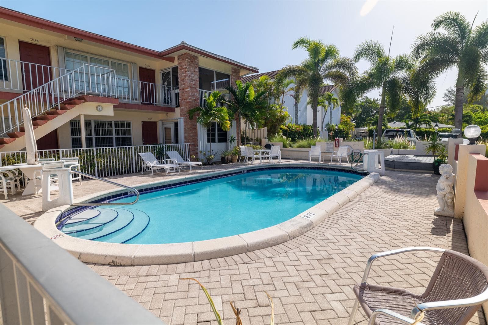 3215 NE 15TH Street # 203, Pompano Beach, FL 33062