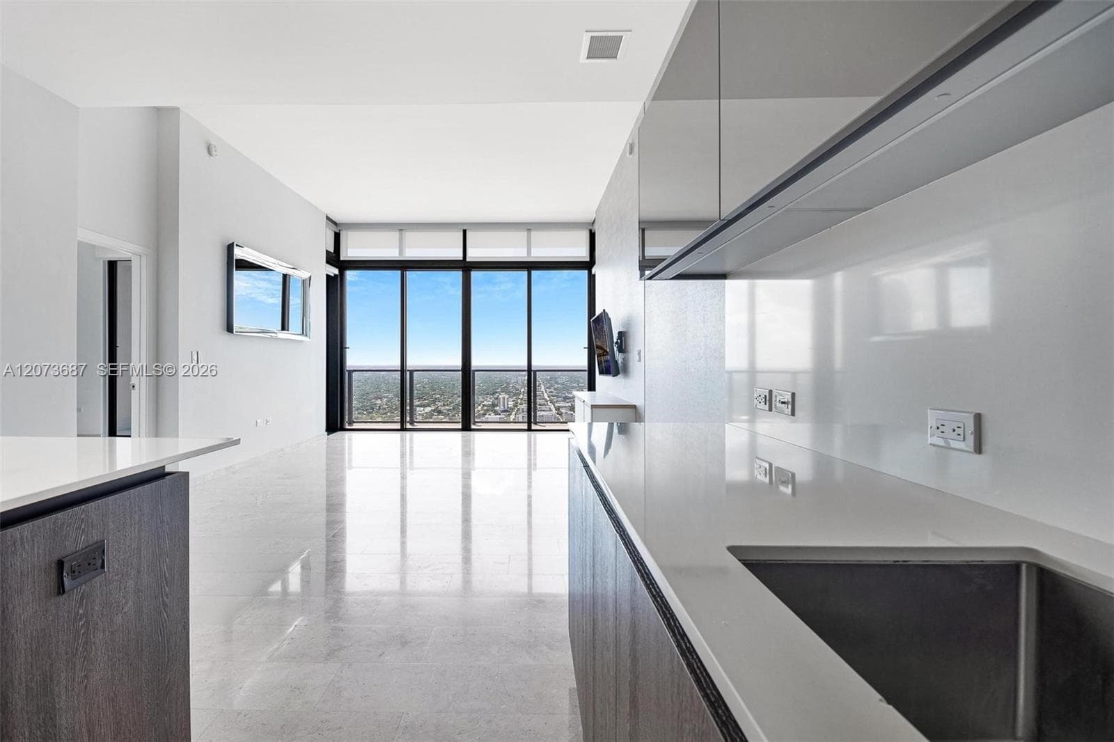 88 SW 7th St # 4004, Miami, FL 33130 — zdjęcie 2