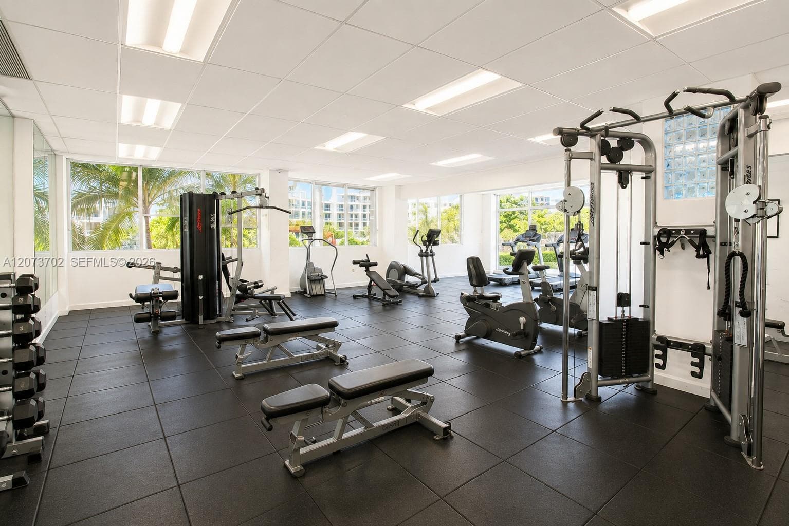 5601 Collins Ave # 1009, Miami Beach, FL 33140 — zdjęcie 2