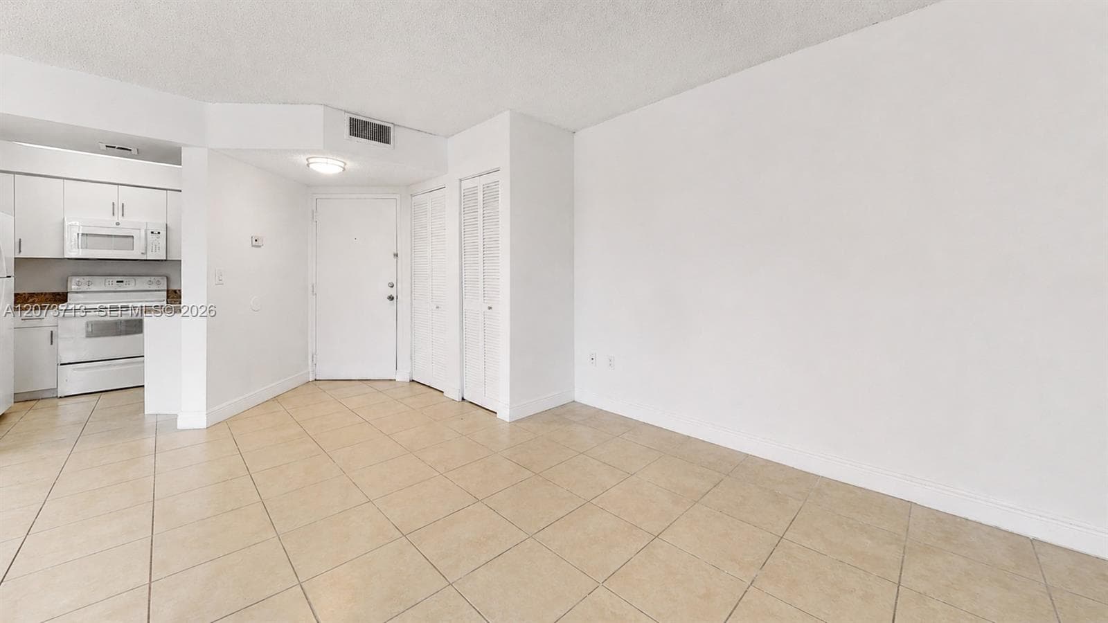 8215 SW 152nd Ave # G-205, Miami, FL 33193 — zdjęcie 2