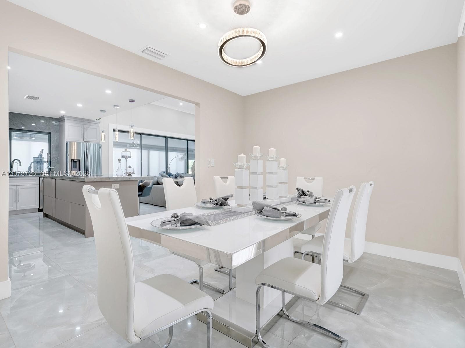 621 E Tropical Way, Plantation, FL 33317 — zdjęcie 4