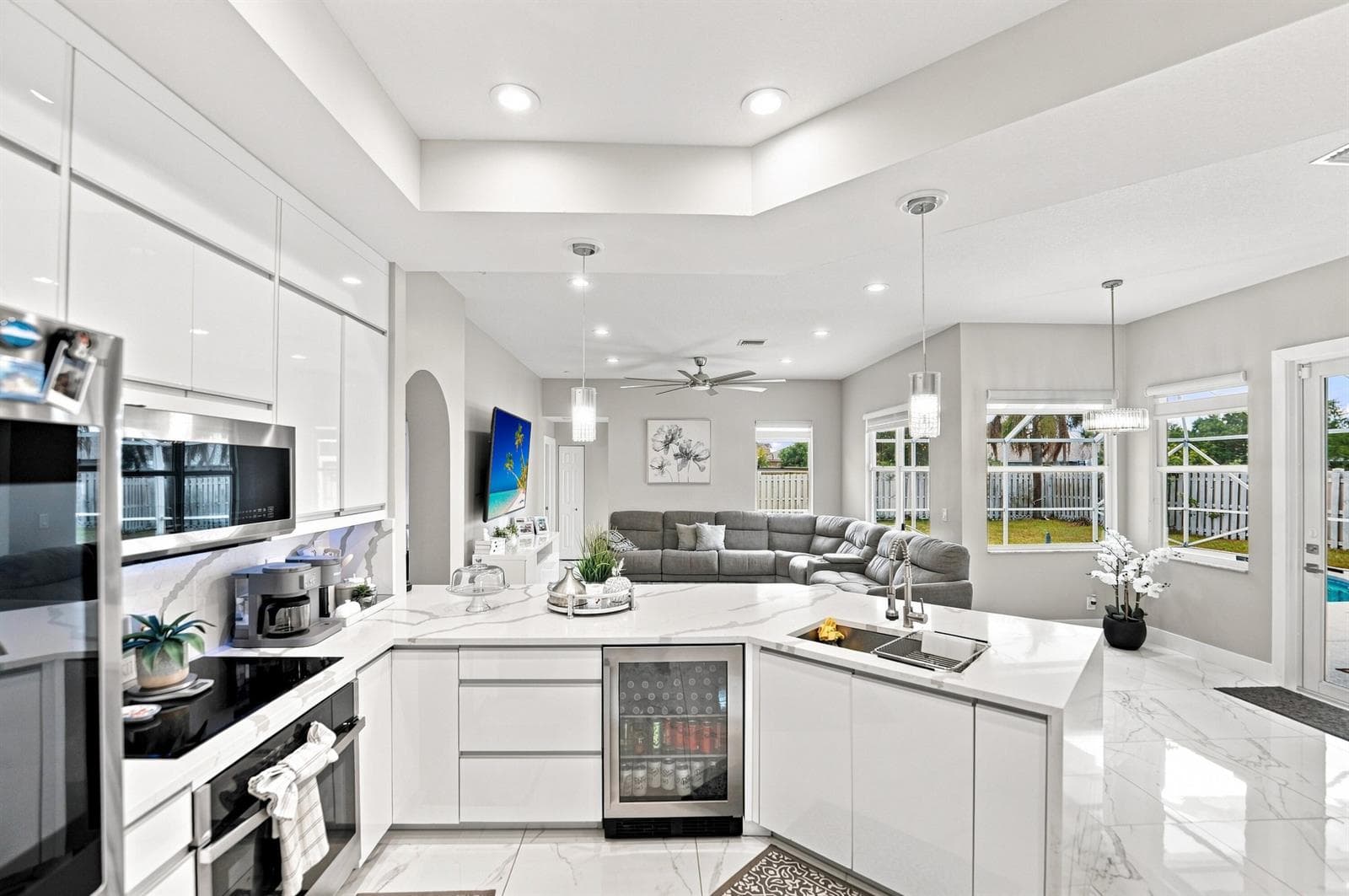 470 SW McComb Avenue, Port St. Lucie, FL 34953 — zdjęcie 3