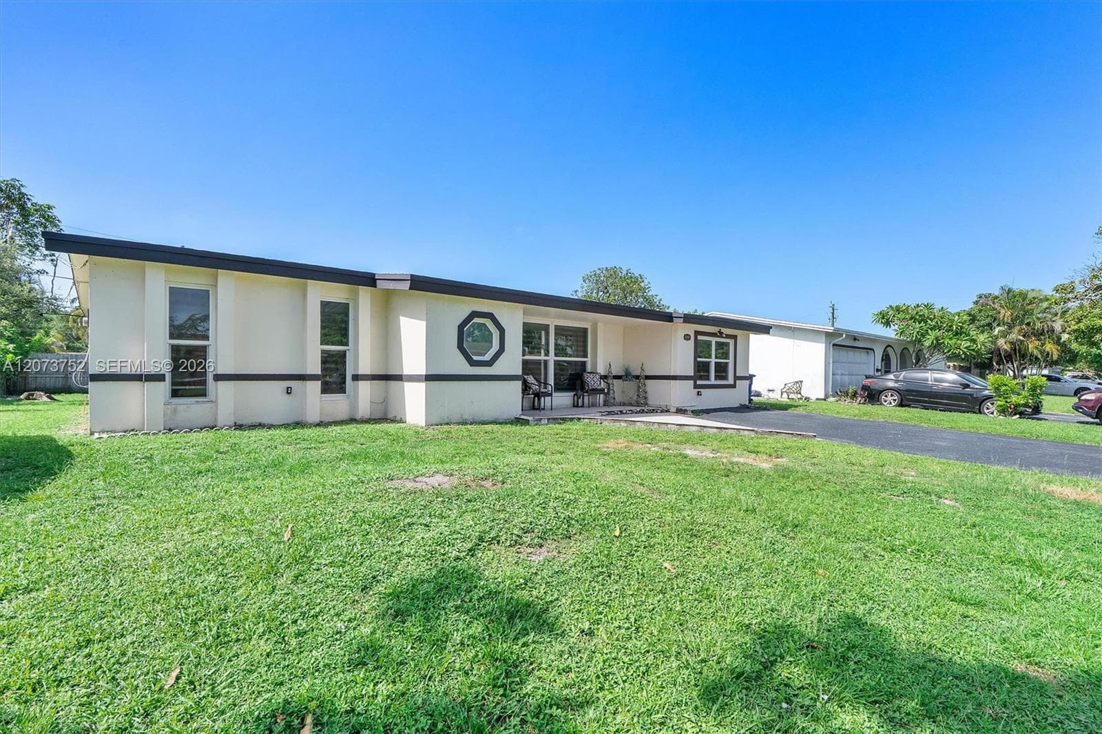 8544 Sheraton Dr, Miramar, FL 33025