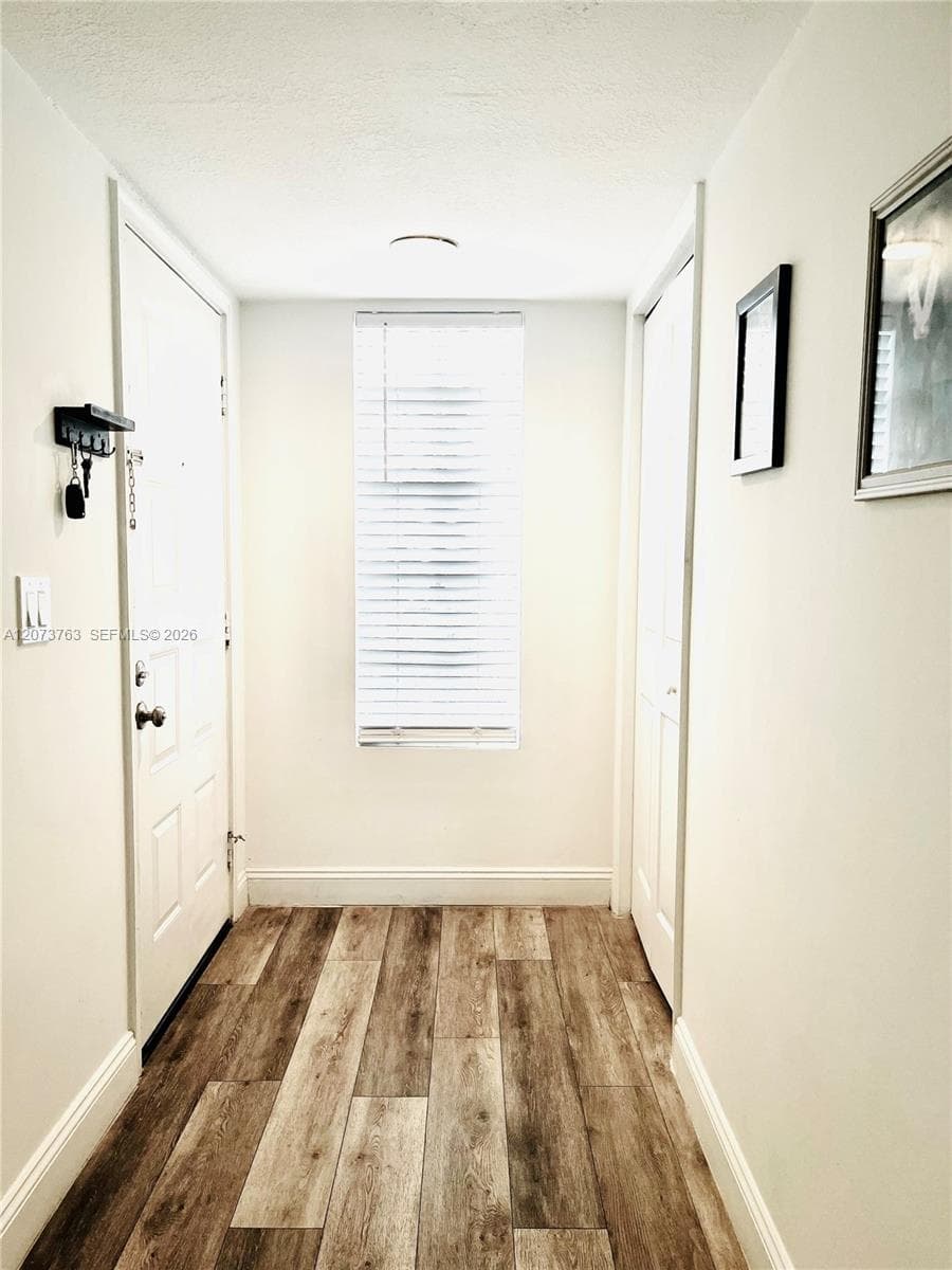 307 Lakeview Dr # 202, Weston, FL 33326 — zdjęcie 2