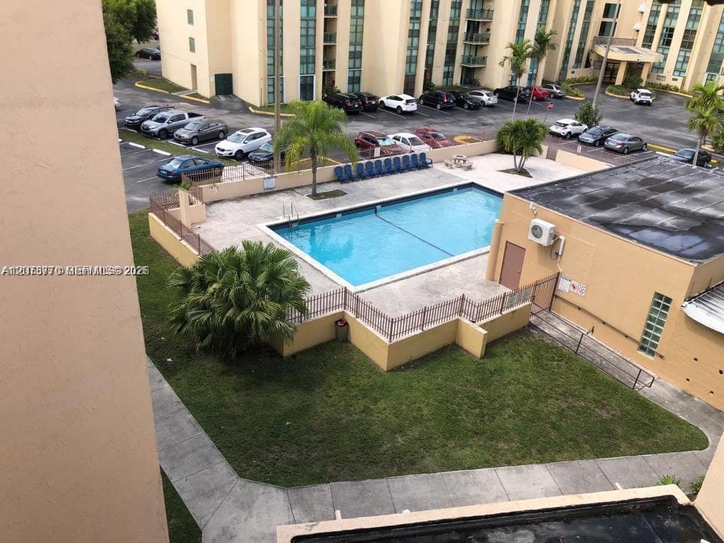 2075 SW 122nd Ave # 117, Miami, FL 33175 — zdjęcie 4