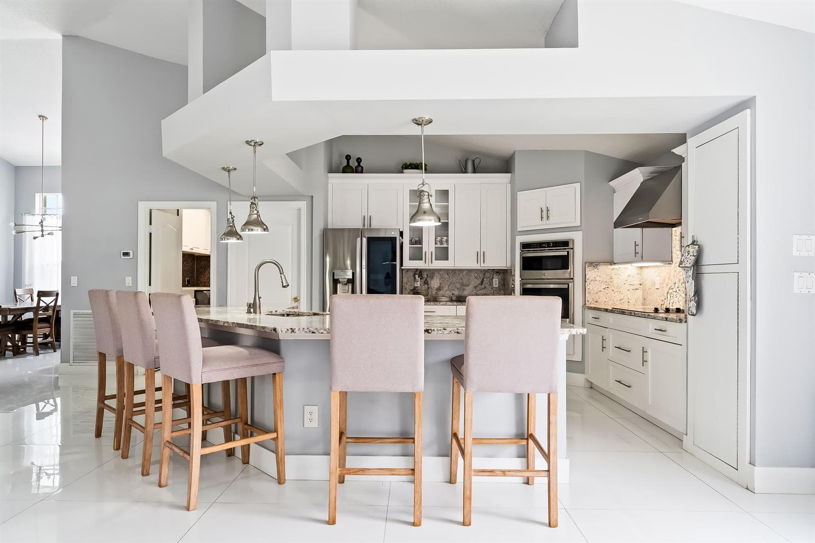 6715 NW PINSON Court, Port St. Lucie, FL 34983 — zdjęcie 3