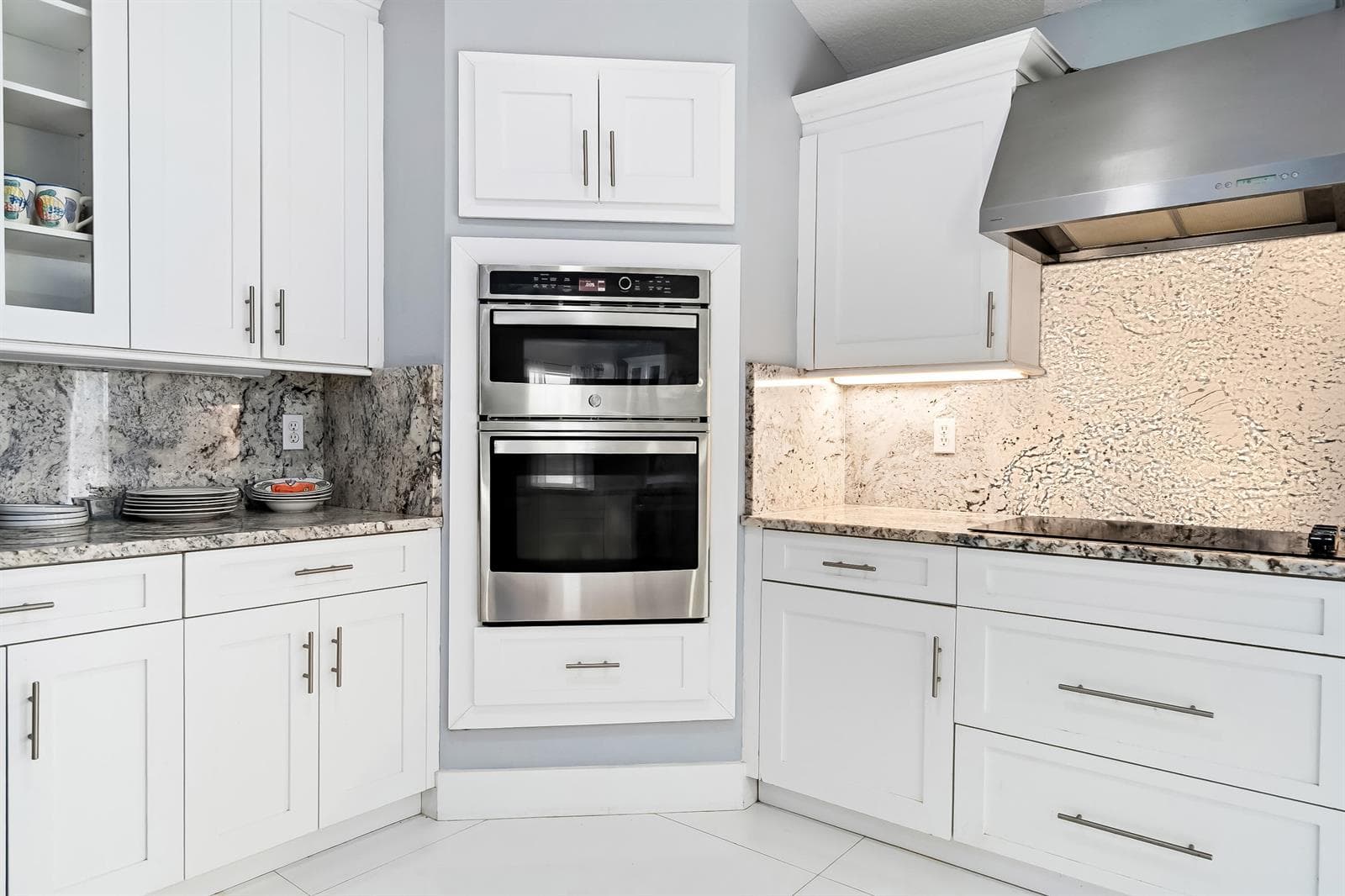 6715 NW PINSON Court, Port St. Lucie, FL 34983 — zdjęcie 4