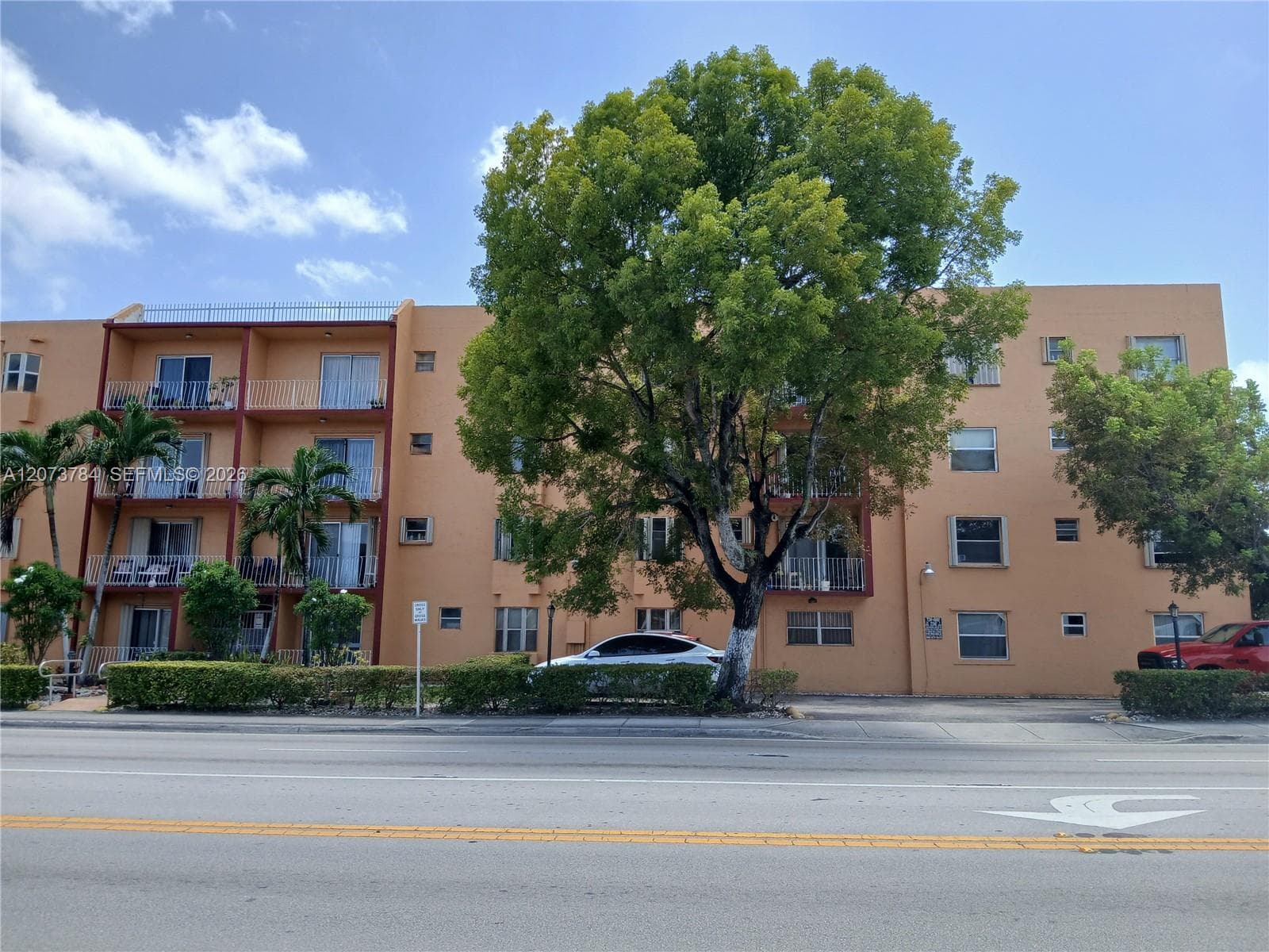 6200 W Flagler St # 208, Miami, FL 33144 — zdjęcie 3