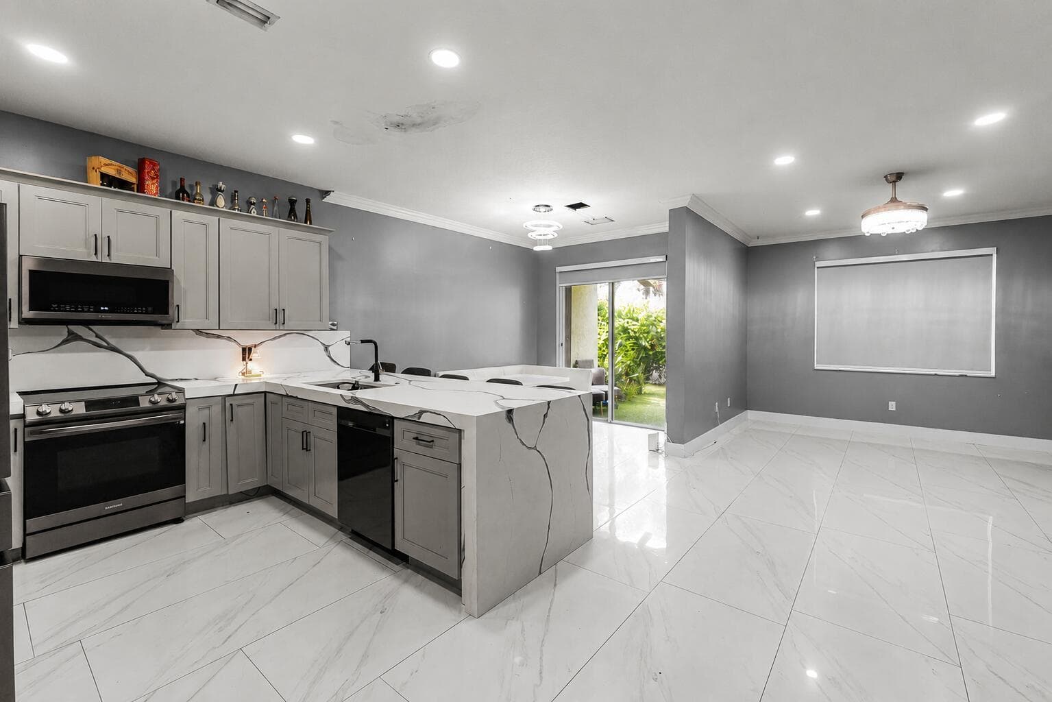 6119 Seminole Gardens Circle, Riviera Beach, FL 33418 — zdjęcie 5