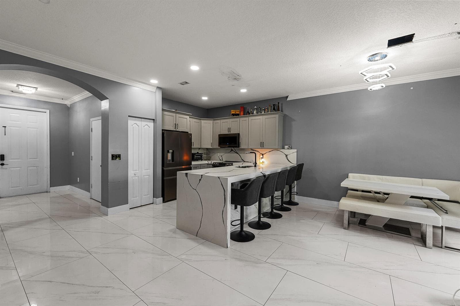 6119 Seminole Gardens Circle, Riviera Beach, FL 33418 — zdjęcie 4