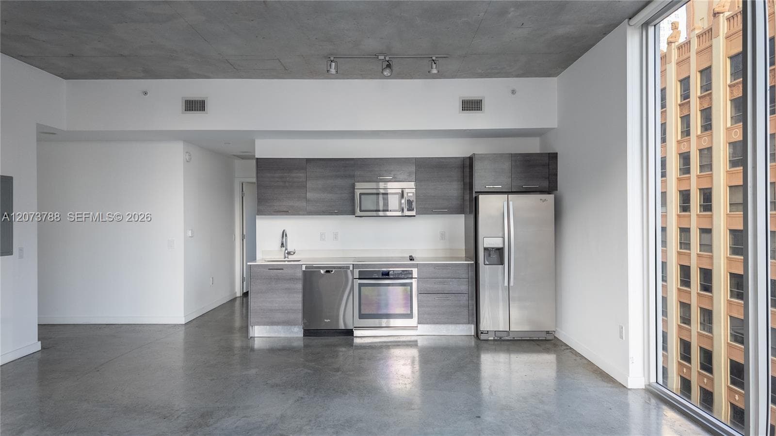 151 SE 1st St # 811, Miami, FL 33131 — zdjęcie 4