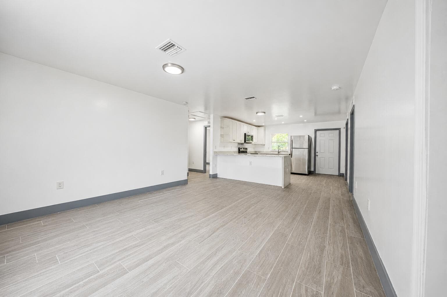 6234 NW 19th Court, Miami, FL 33147 — zdjęcie 2