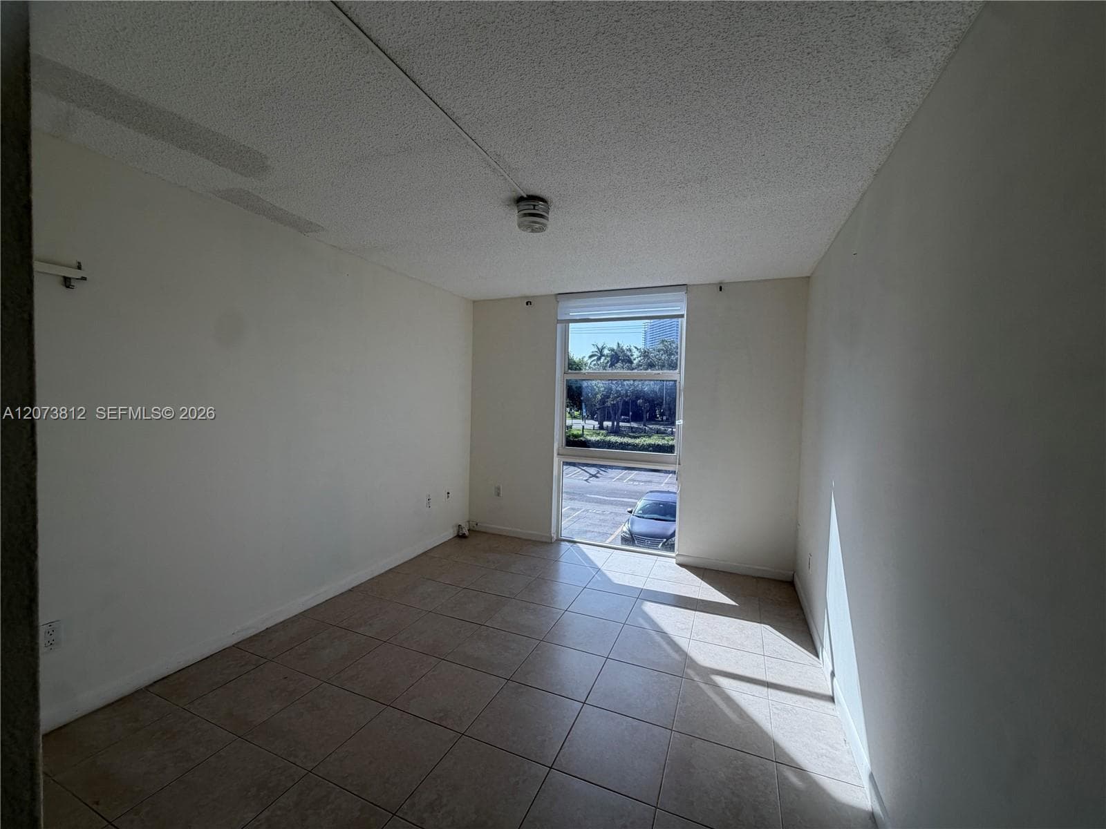 16851 NE 23rd Ave # B214, North Miami Beach, FL 33160 — zdjęcie 3