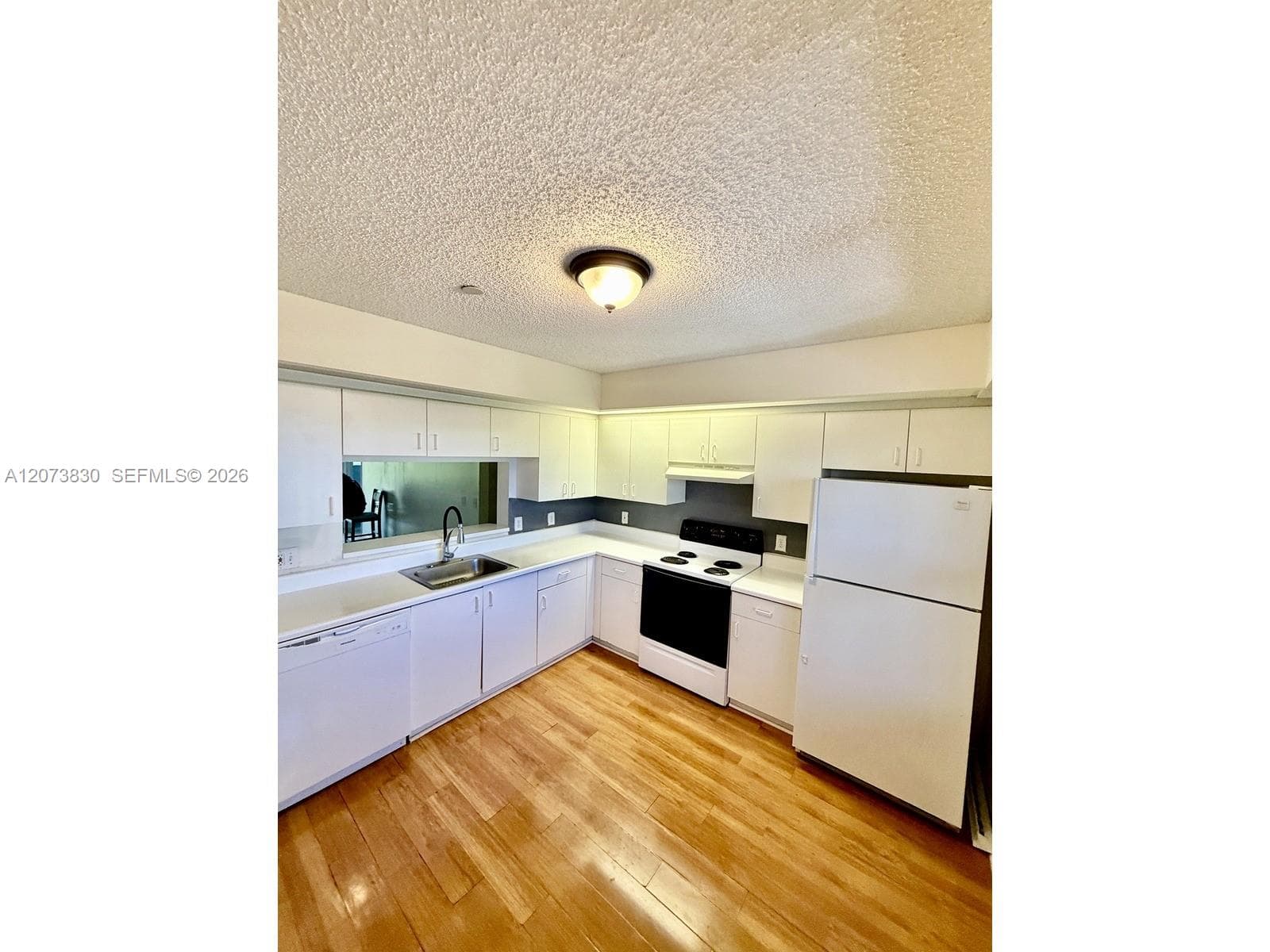 571 SW 142nd Ave # 407O, Pembroke Pines, FL 33027 — zdjęcie 2