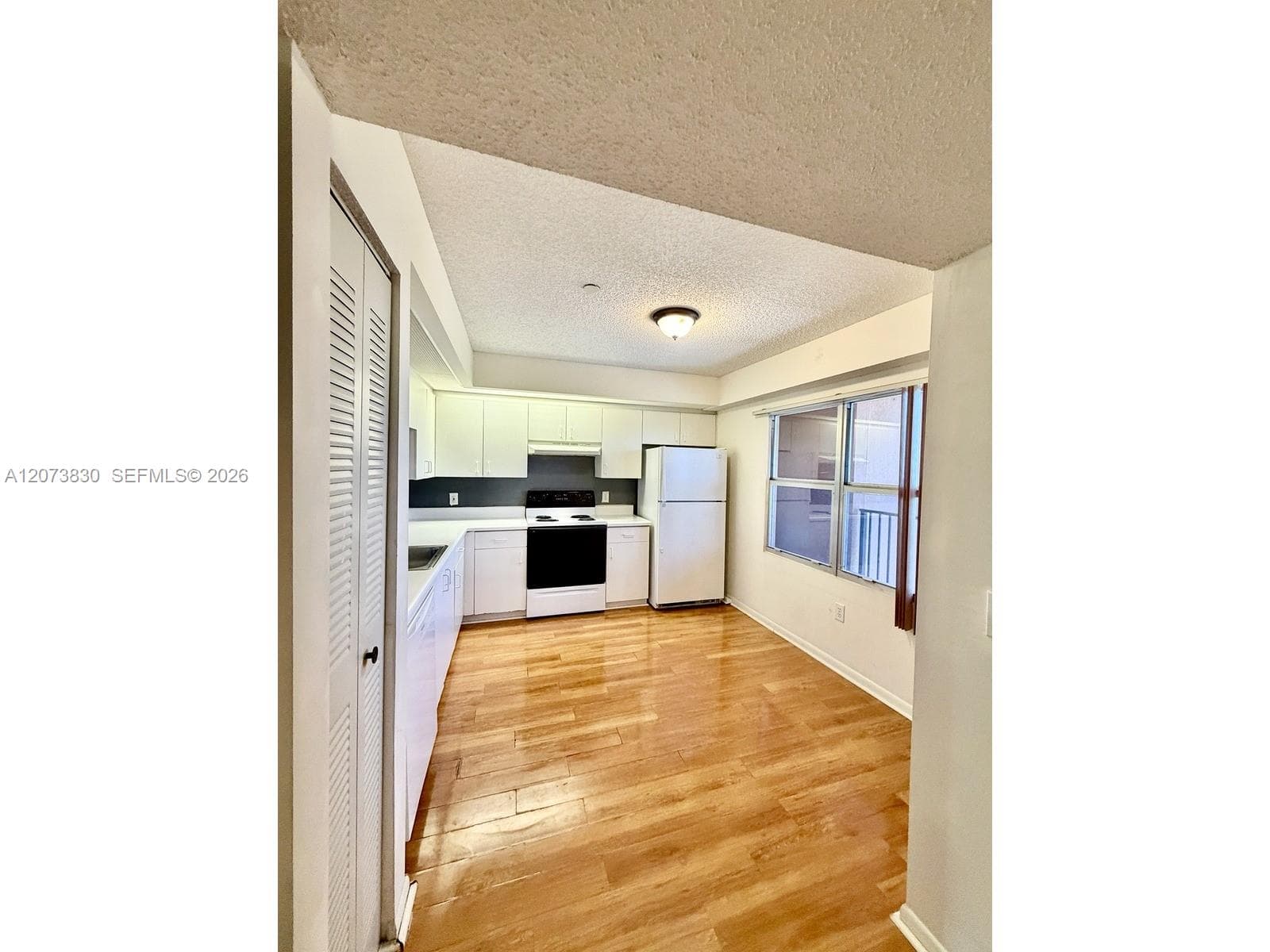 571 SW 142nd Ave # 407O, Pembroke Pines, FL 33027 — zdjęcie 3