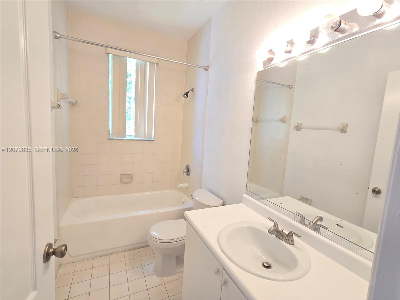 1661 SE 29th Ct # 200, Homestead, FL 33035 — zdjęcie 5