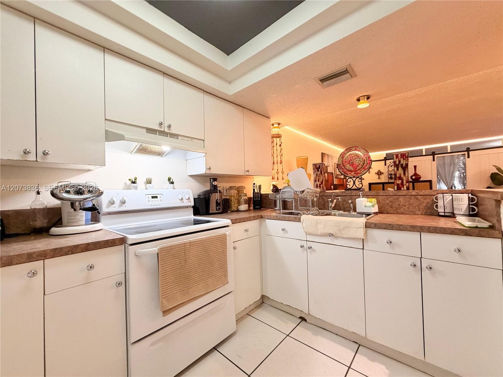 3730 Inverrary Dr # 1G, Lauderhill, FL 33319 — zdjęcie 2