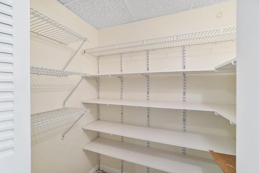 400 VILLAGE GREEN Circle W # 102, Palm Springs, FL 33461 — zdjęcie 5