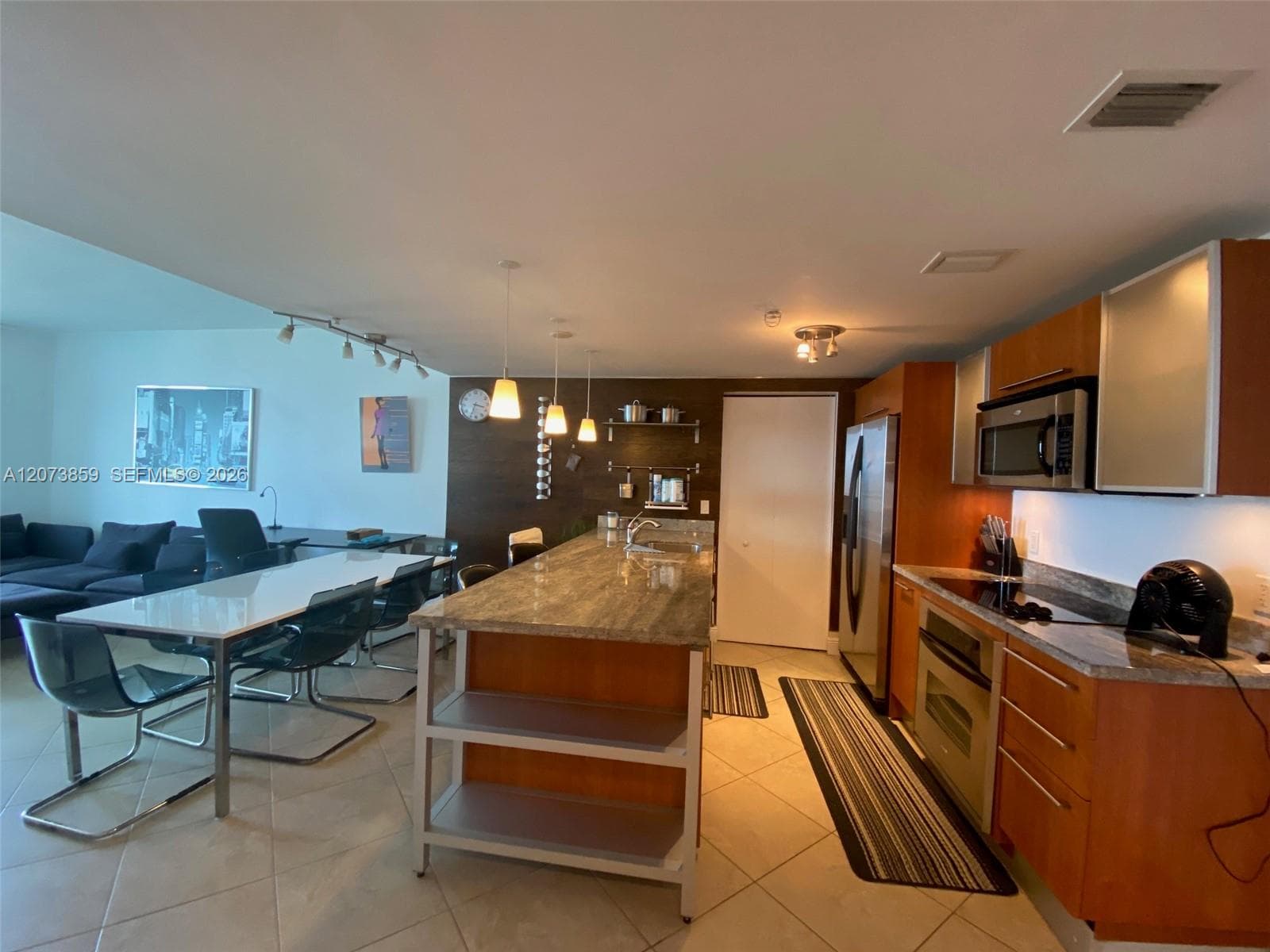 185 SW 7th St # 1607, Miami, FL 33130