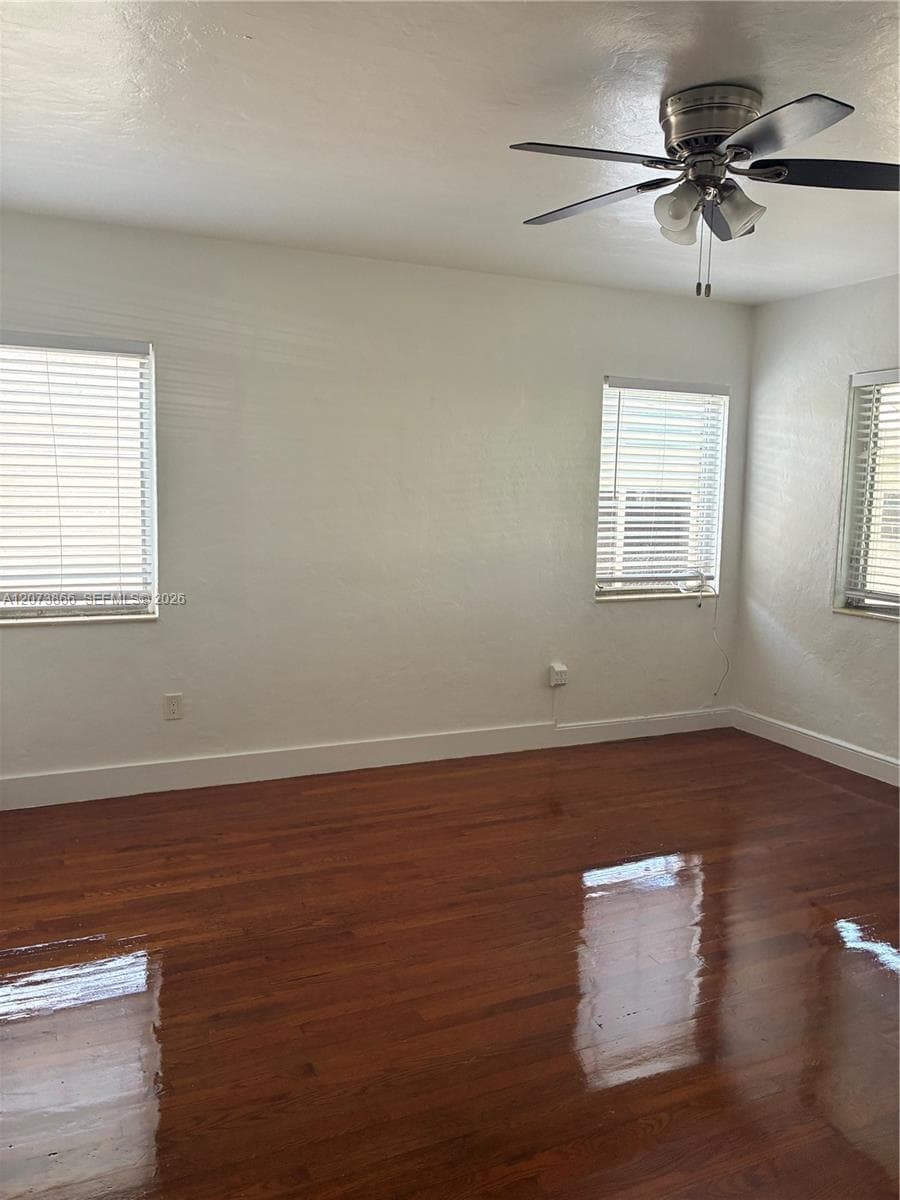 8020 Abbott Ave # 4, Miami Beach, FL 33141 — zdjęcie 3