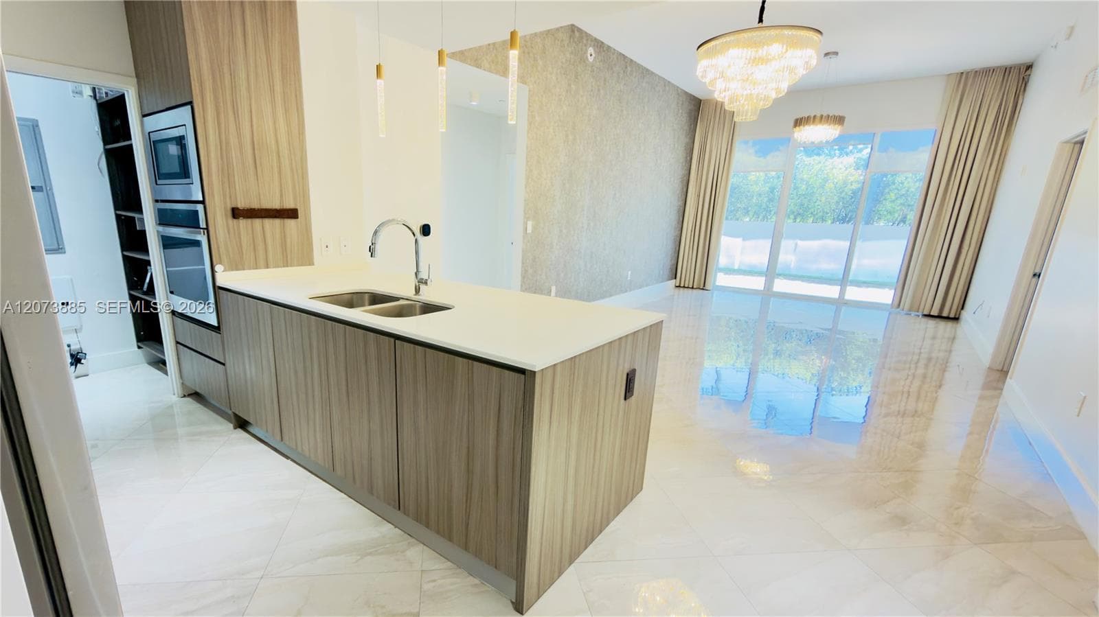 600 NE 27th St # 604, Miami, FL 33137 — zdjęcie 2