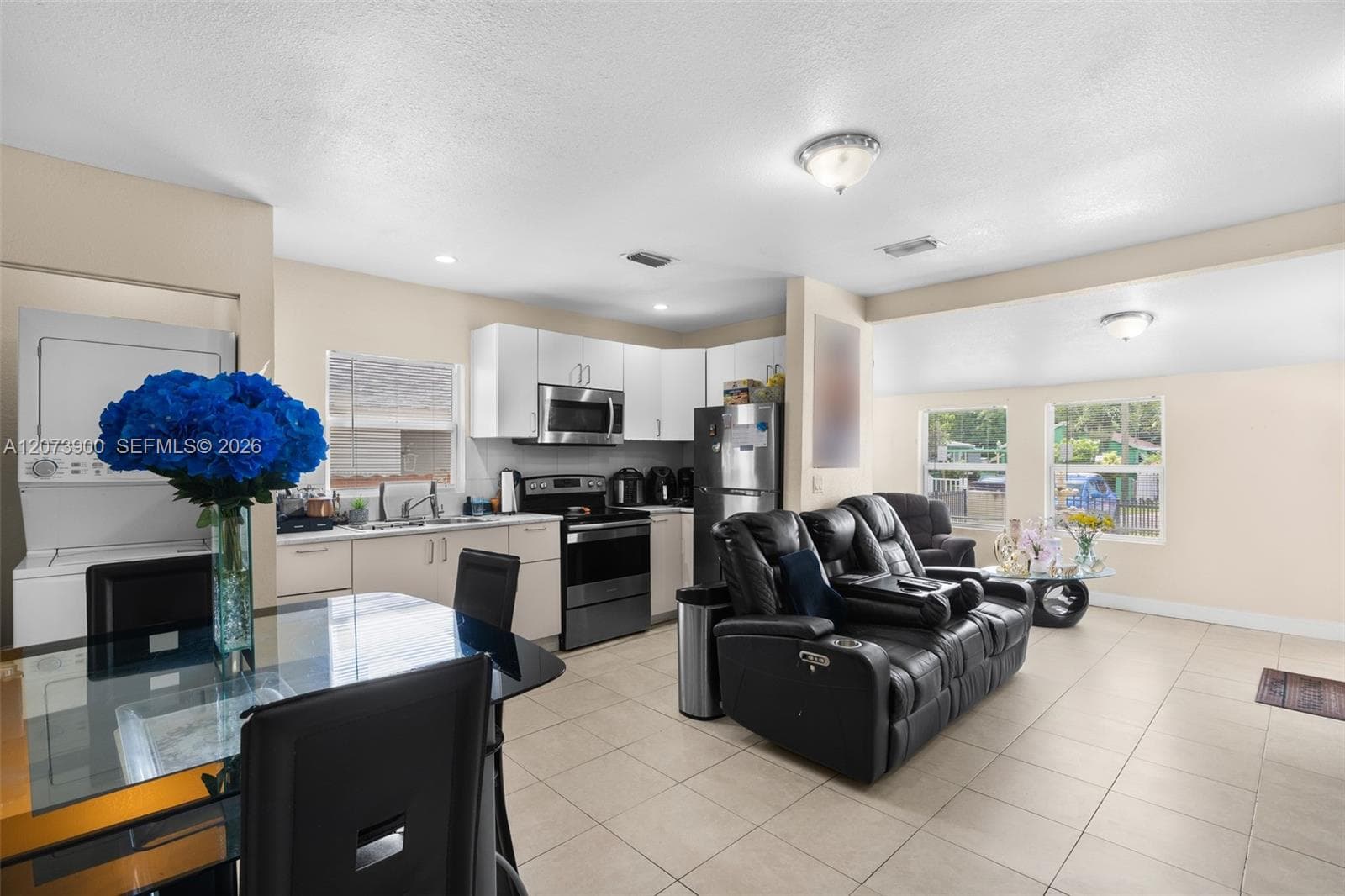 3073 NW 59th St, Miami, FL 33142 — zdjęcie 4