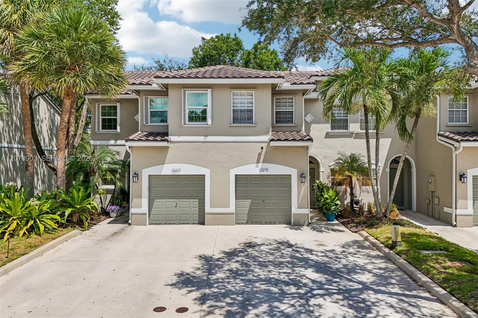 13215 NW 7th Dr, Plantation, FL 33325