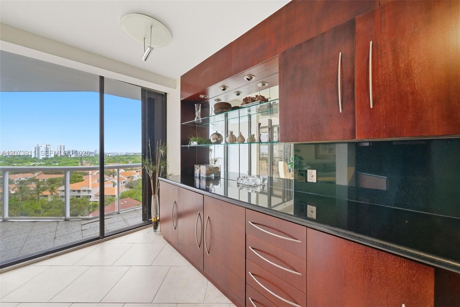 3610 Yacht Club Dr # 1115, Aventura, FL 33180 — zdjęcie 4
