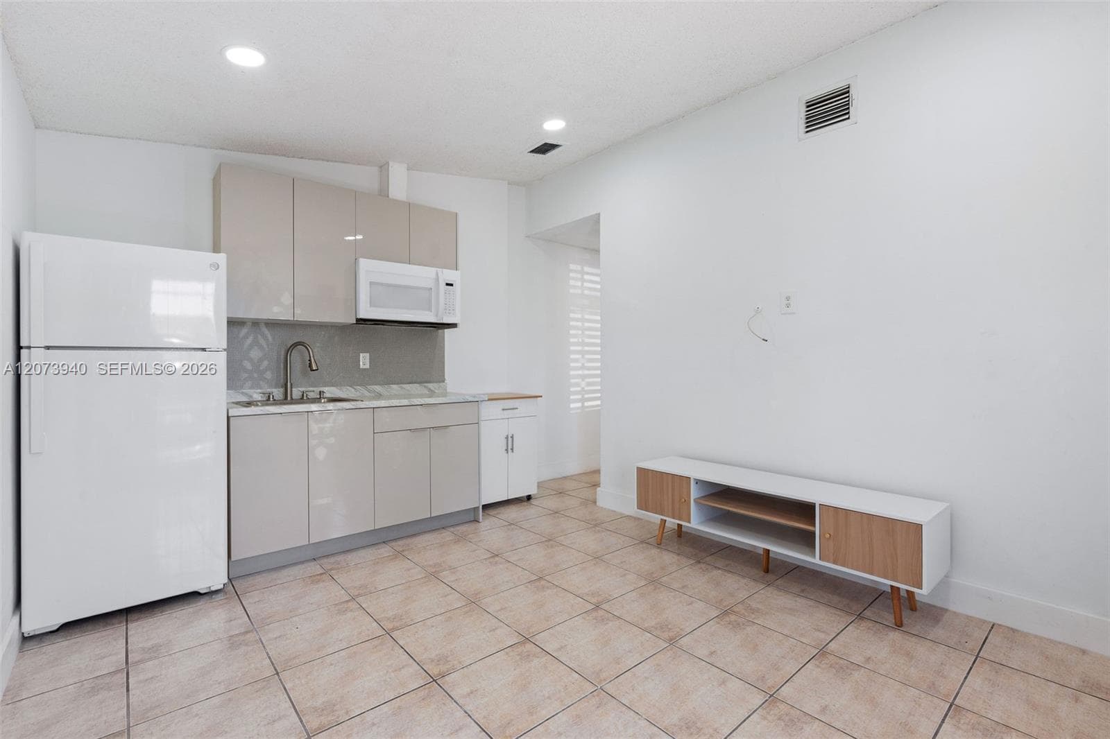 11259 NW 88th Ave # -, Hialeah Gardens, FL 33018 — zdjęcie 4