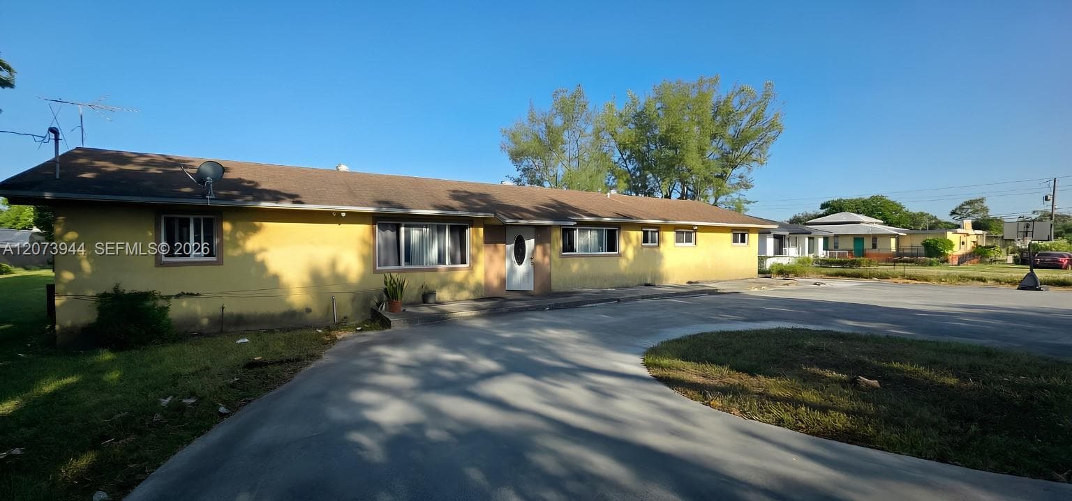 8150 NW 13th Ct, Miami, FL 33147