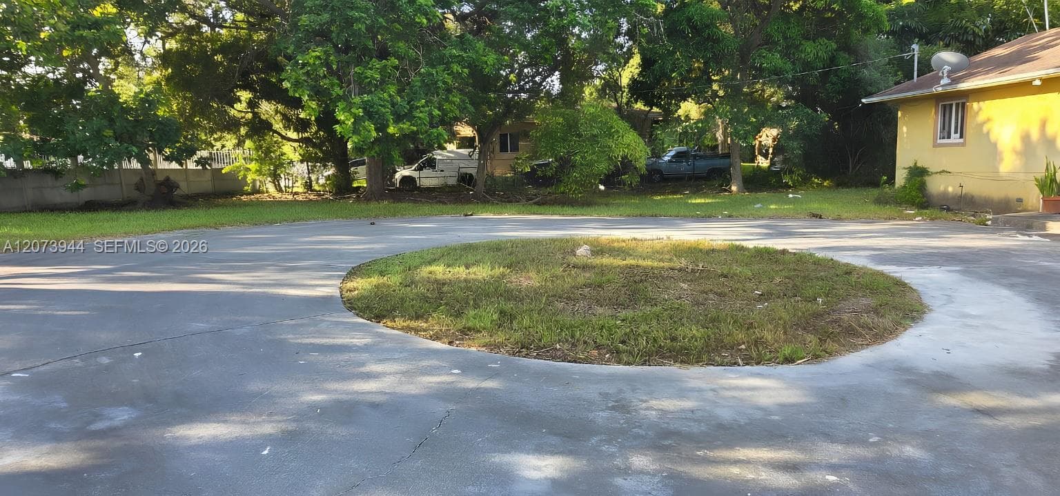 8150 NW 13th Ct, Miami, FL 33147 — zdjęcie 4