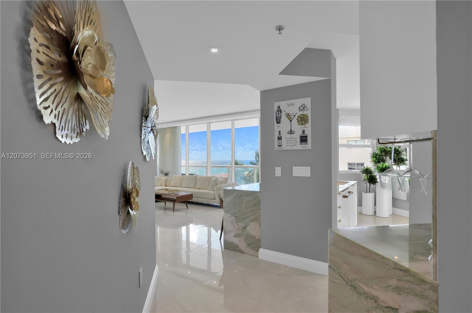 4201 Collins Ave # 401, Miami Beach, FL 33140 — zdjęcie 2