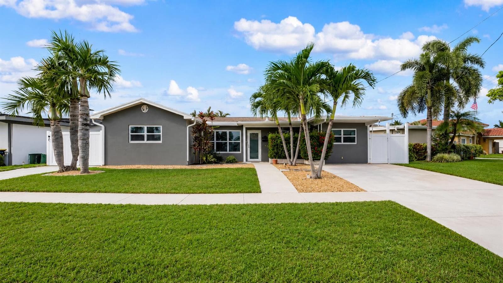 935 Nautilus Isle, Dania Beach, FL 33004