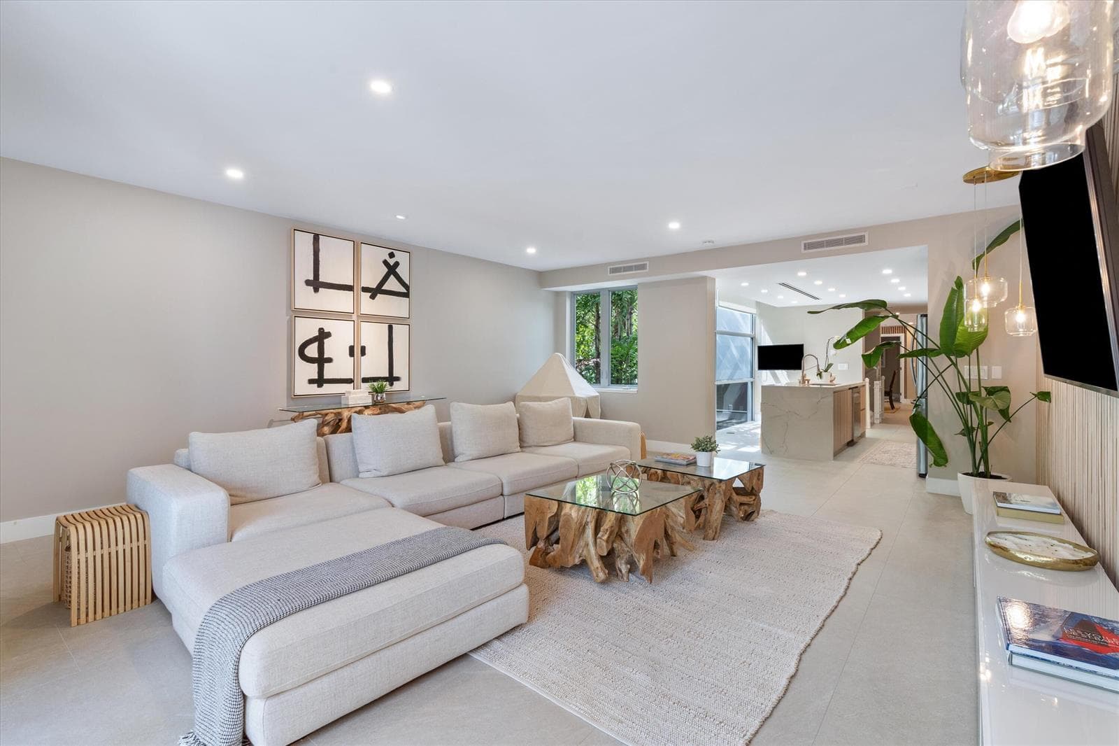 1509 NE 4th Place, Fort Lauderdale, FL 33301