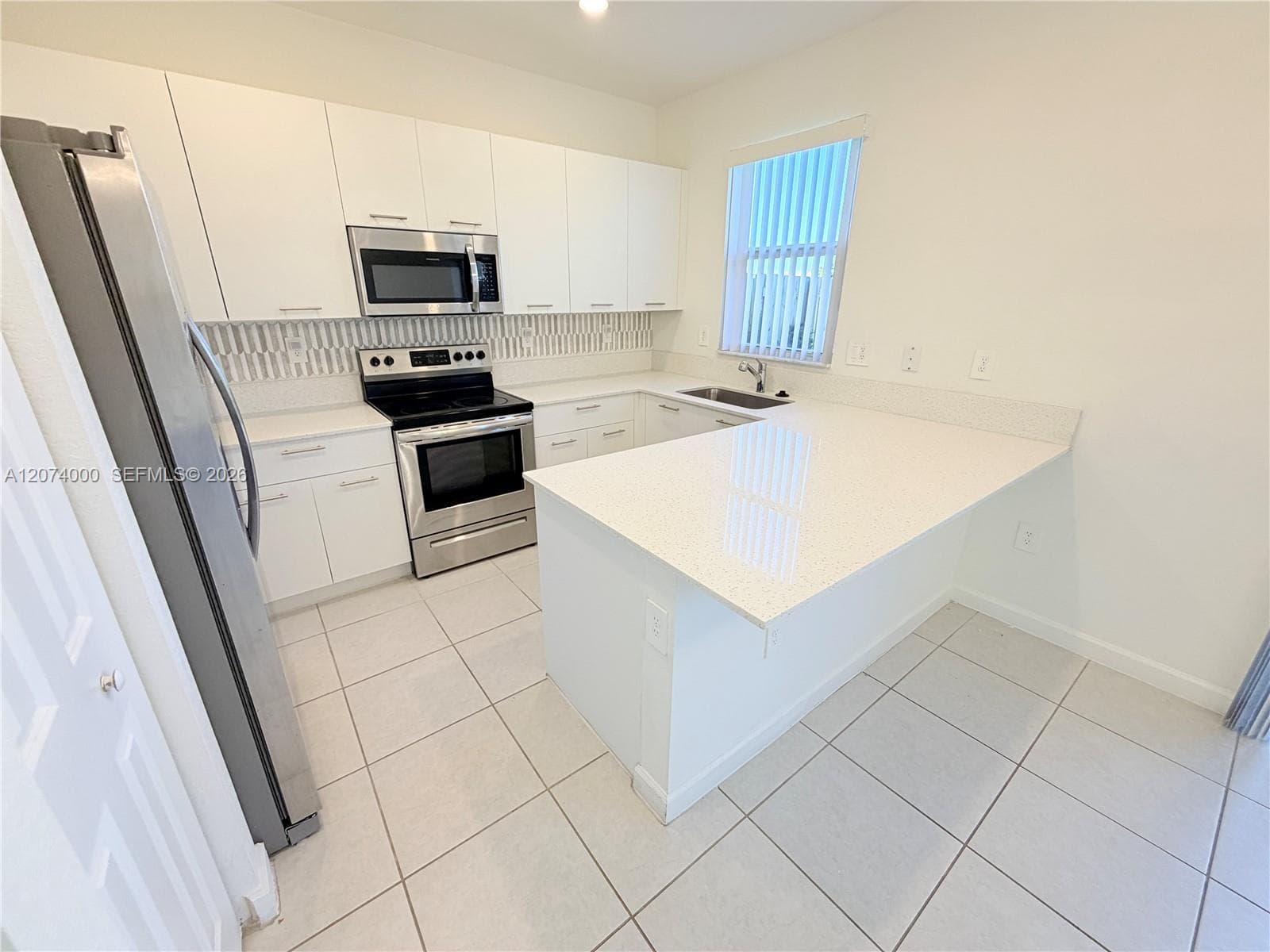 12432 NW 23rd Ct, Miami, FL 33167 — zdjęcie 4