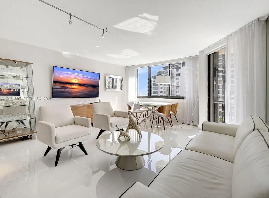 540 Brickell Key Dr # 919, Miami, FL 33131 — zdjęcie 3