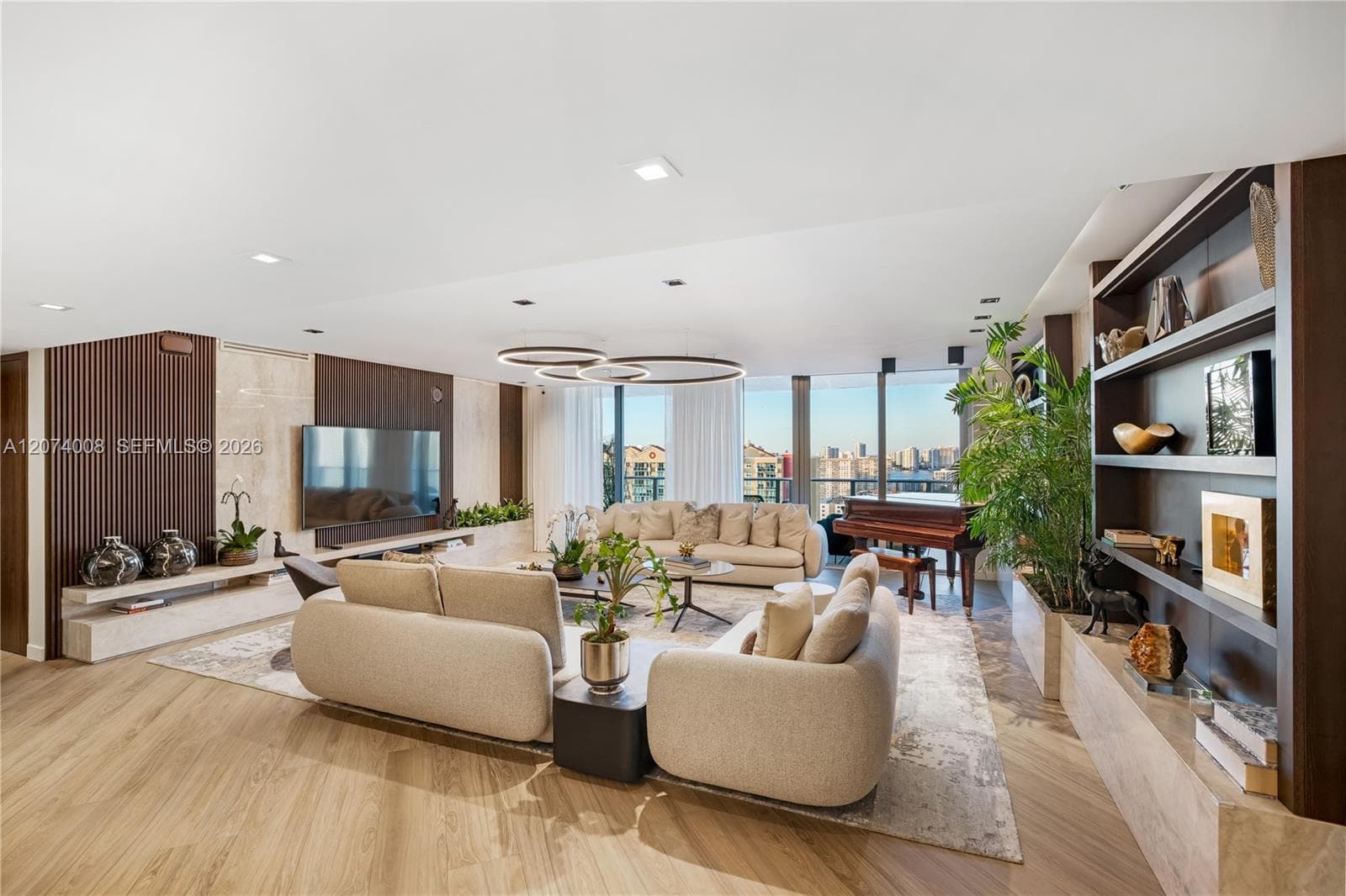 330 Sunny Isles Blvd # 5-2403, Sunny Isles Beach, FL 33160 — zdjęcie 2