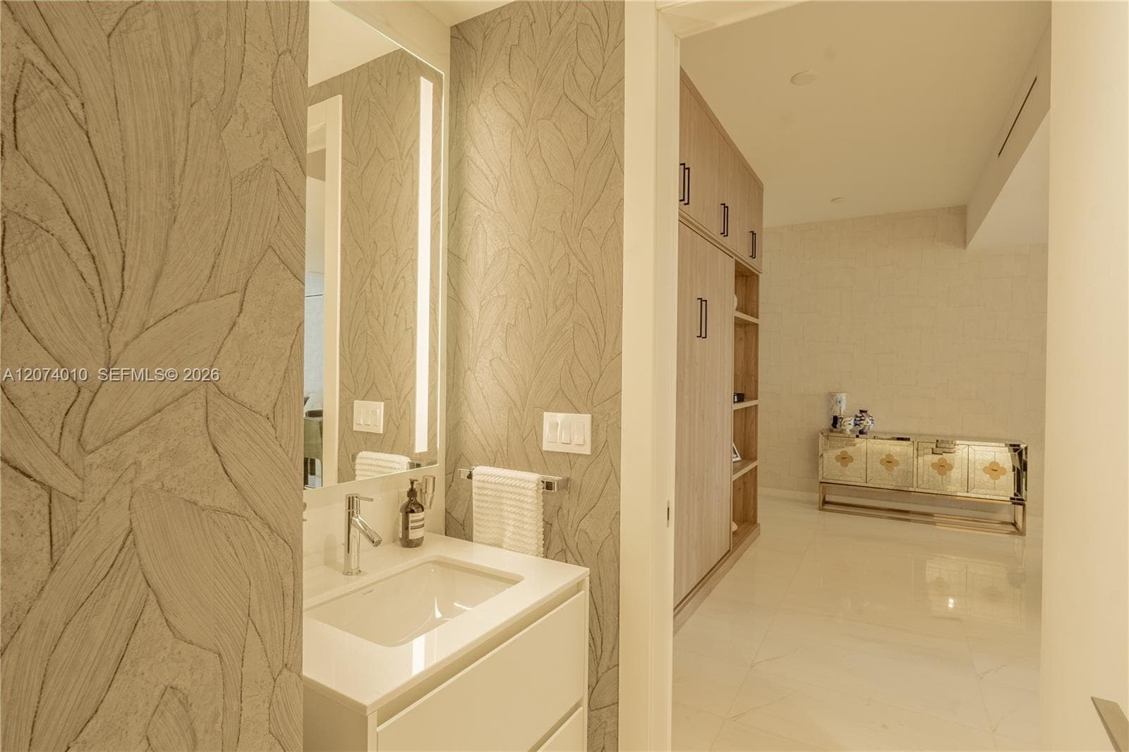 300 Biscayne Boulevard Way # 3109W, Miami, FL 33131 — zdjęcie 5